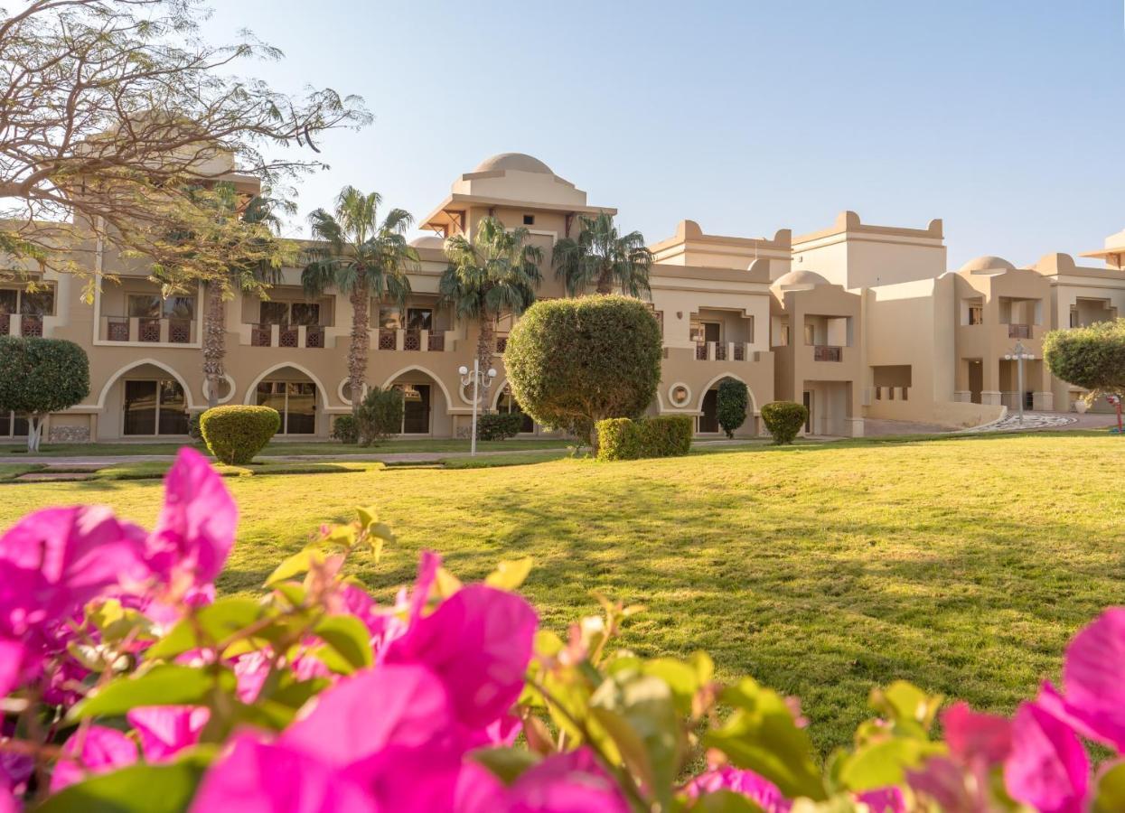 Serenity Alpha Beach - Ex Serenity Makadi Beach Exteriér fotografie The American University in Cairo