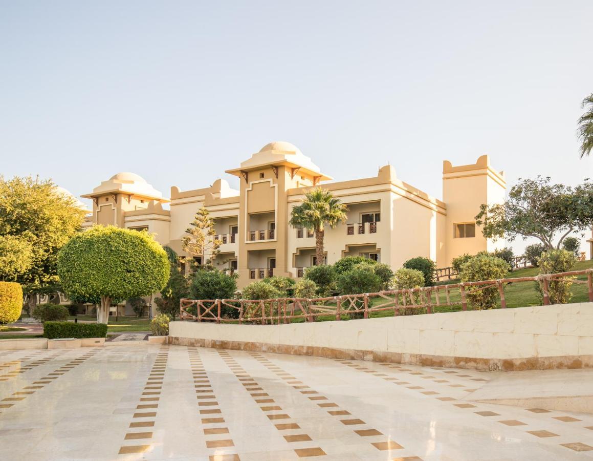 Serenity Alpha Beach - Ex Serenity Makadi Beach Exteriér fotografie The Taj Mahal Palace, Mumbai