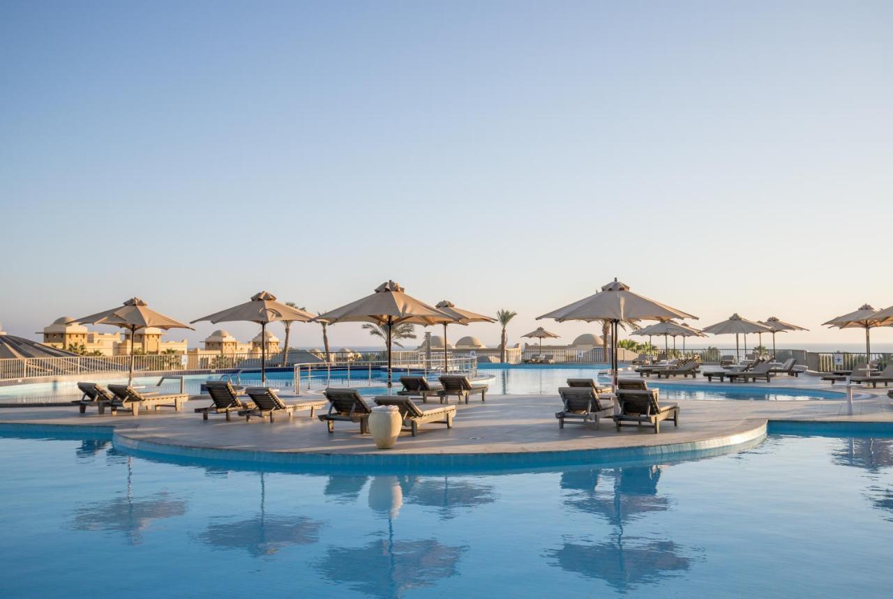 Serenity Alpha Beach - Ex Serenity Makadi Beach Exteriér fotografie The pool at the hotel