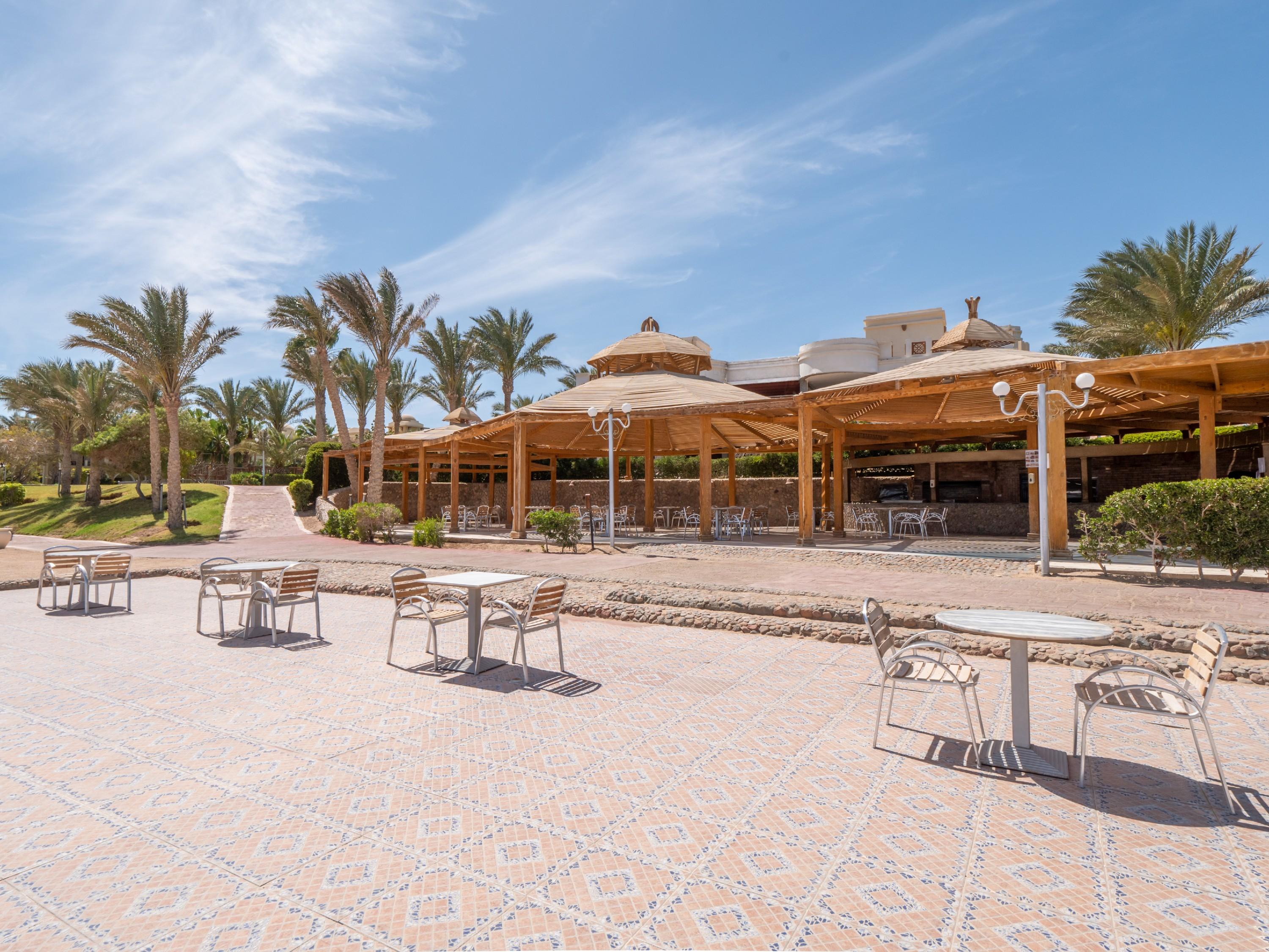 Serenity Alpha Beach - Ex Serenity Makadi Beach Exteriér fotografie The resort's main restaurant