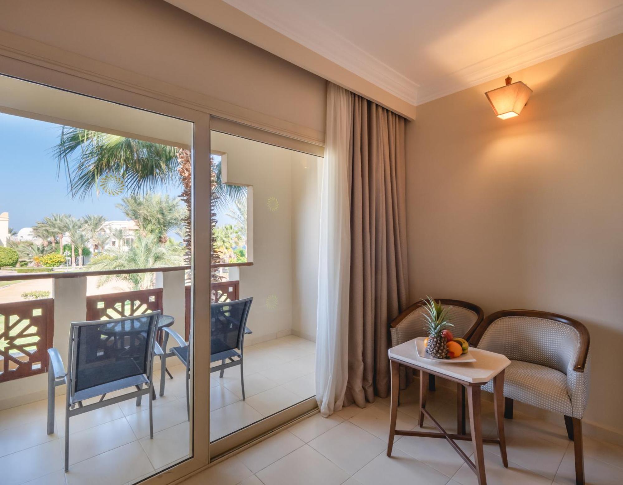 Serenity Alpha Beach - Ex Serenity Makadi Beach Pokoj fotografie A room at the hotel